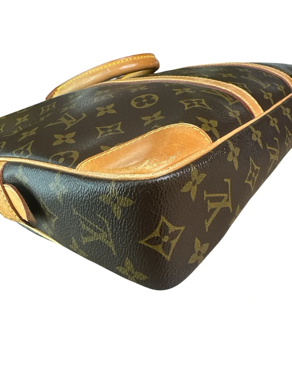Louis Vuitton Brown Monogram Canvas Briefcase with Vachetta Trim